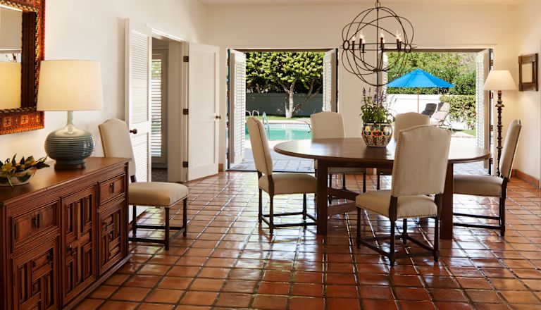 Pueblo Suite Dining Room