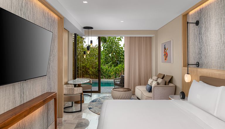 king bedroom with sofa