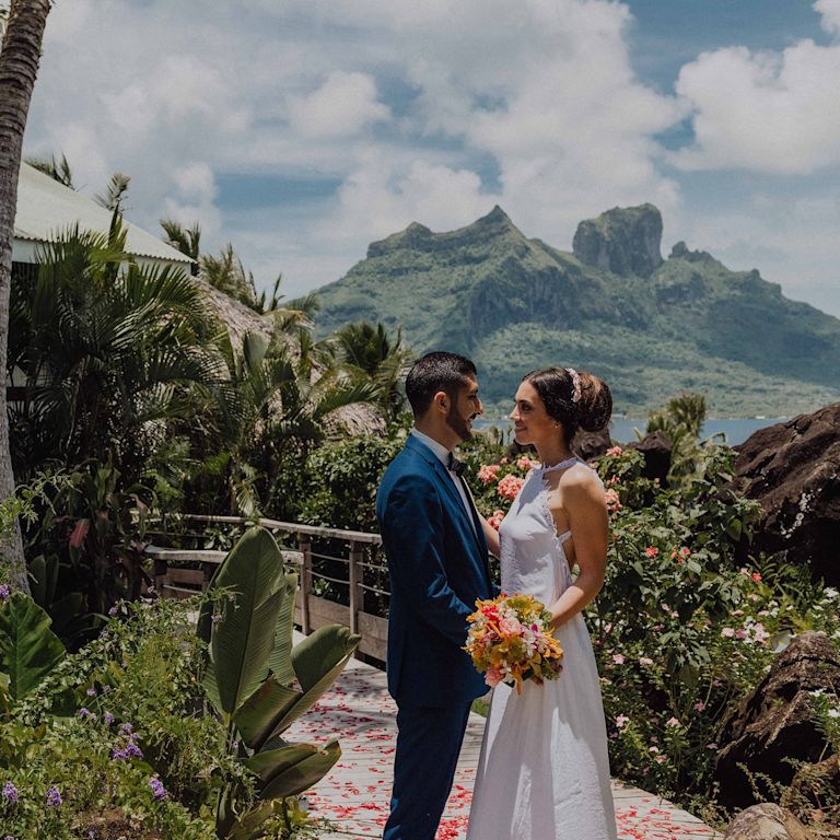 Para weselna na plaży