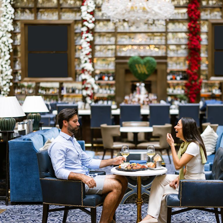 Peacock Alley restaurant, guests dining