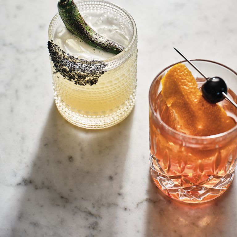 Drinks on a Table qt Powder Bar