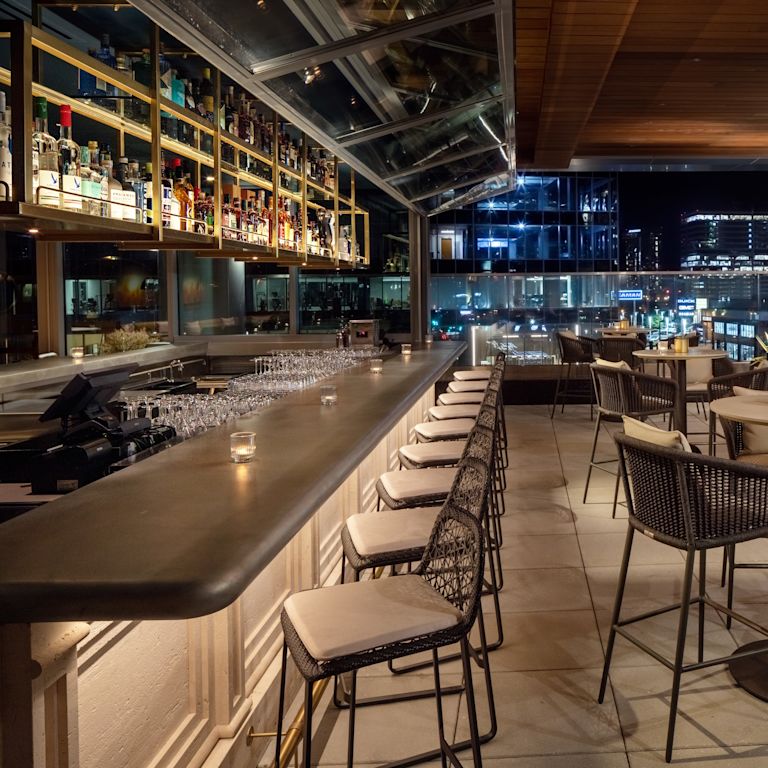 Venkovní restaurace Thistle & Rye