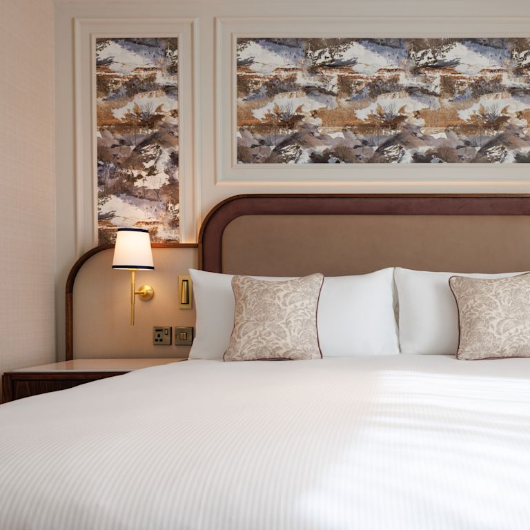 King Superior Room
