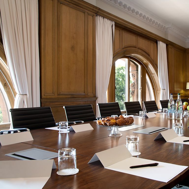 table and chairs