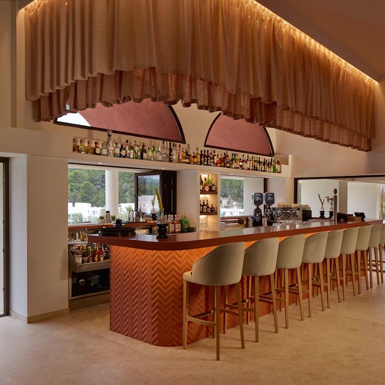 Bar Area at Da Mar Restaurant