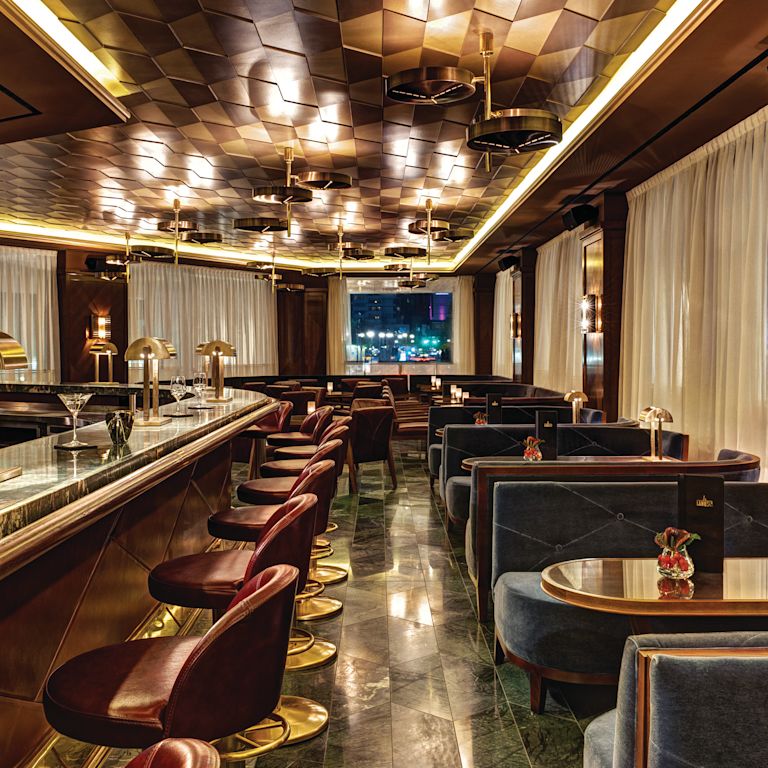 Bar and Restaurant Seating