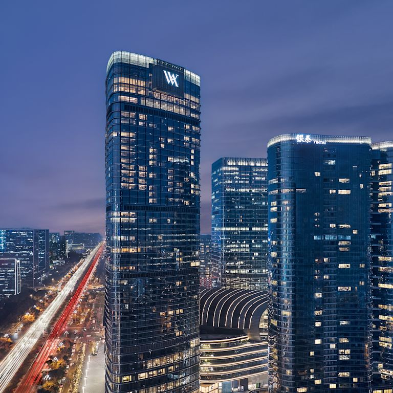 Waldorf Astoria Chengdu hotel exterior at night