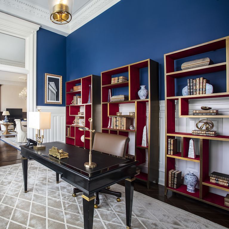 Presidential Suite Office