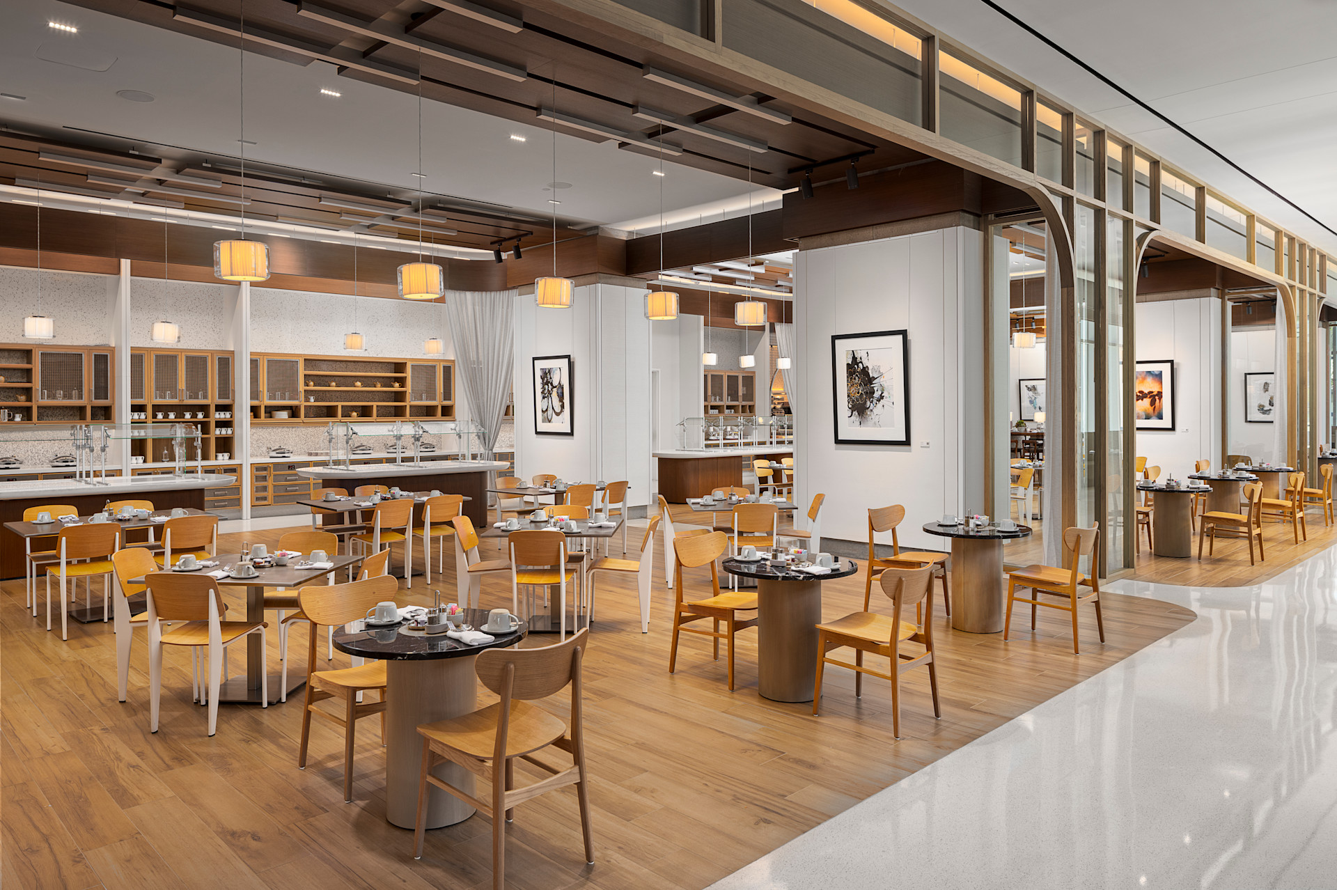 Downtown Atlanta Restaurants at Signia by Hilton Hotel