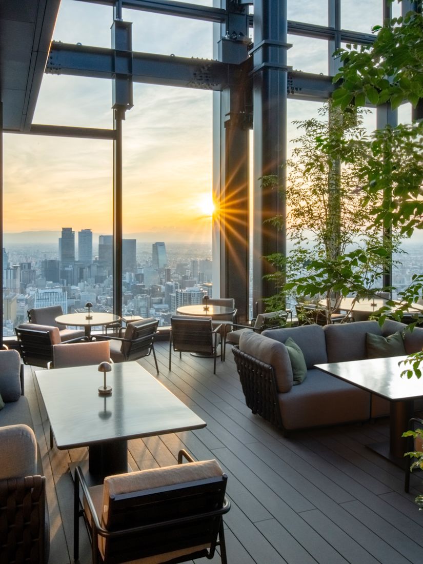 Executive Lounge - Terrazza con vista sulla città-previous-transition