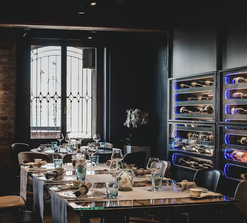 Aromi Restaurant with Nautical Old World Atmosphere and Decor