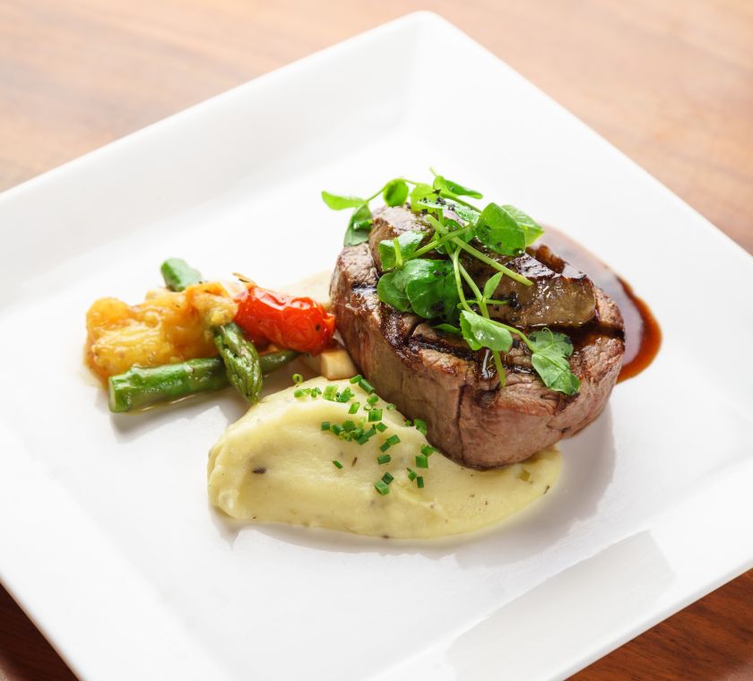 restaurant entree