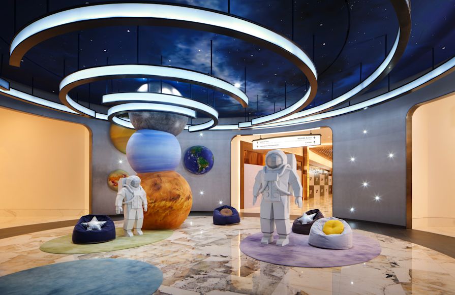 우주 비행사-전환 모델이 있는 공간 테마의 로비 공간