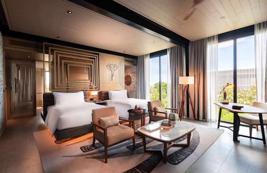 Deluxe Twin Room with Sitting Area-transition