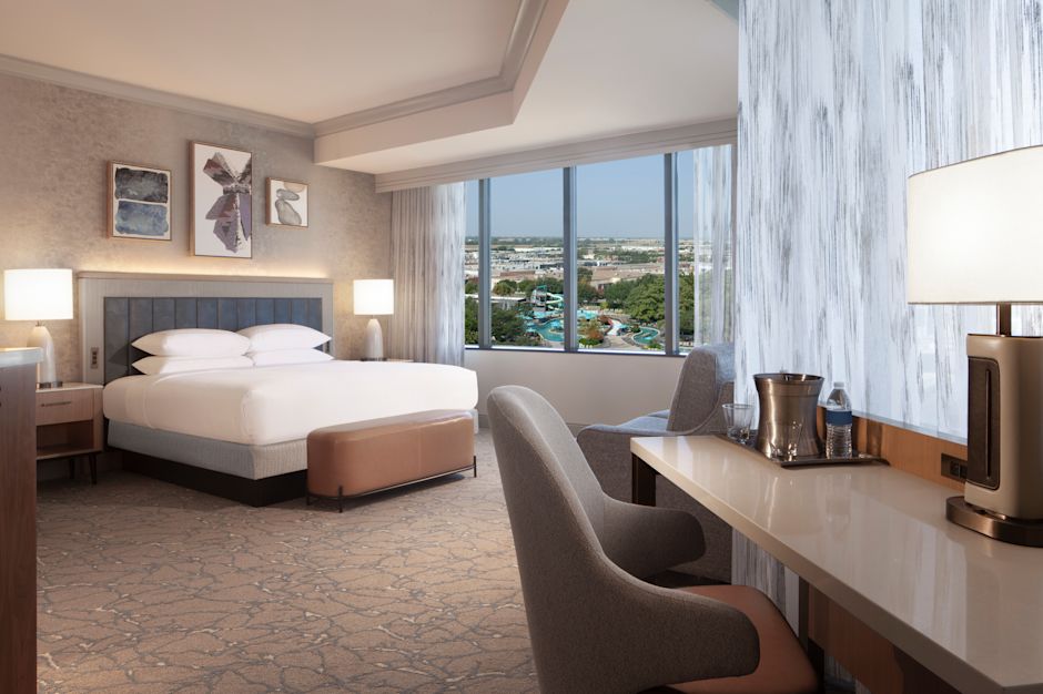 Corner King Junior Suite-transition