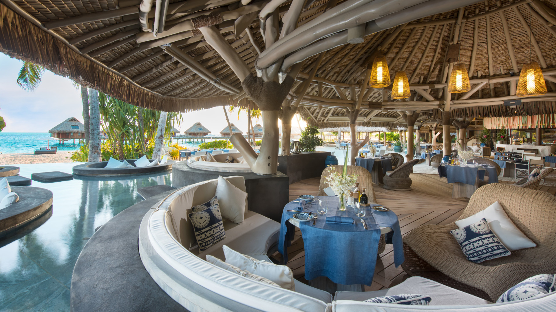 Restaurant with ocean views