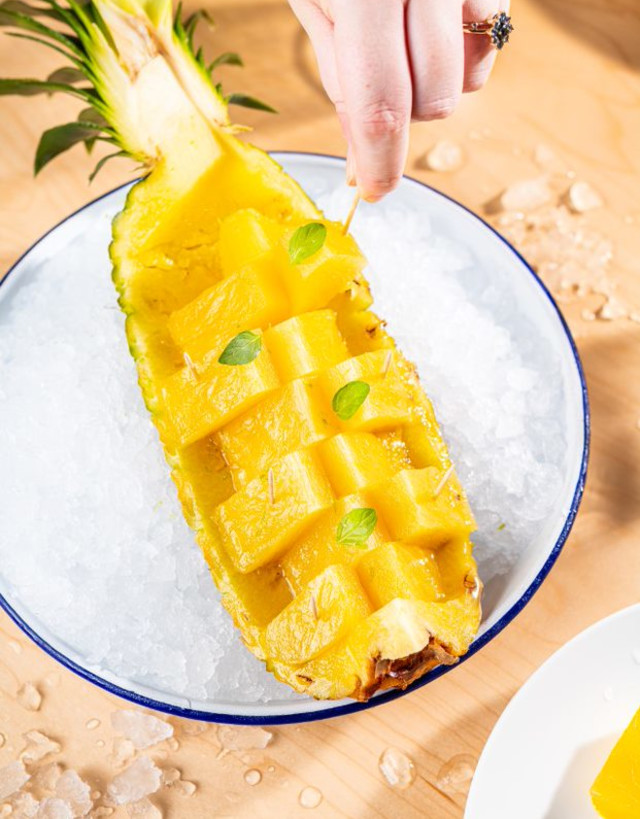 pineapple dish