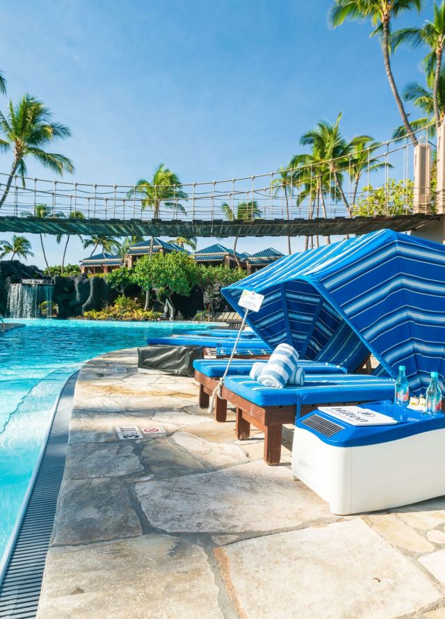 kona pool cabana with shade